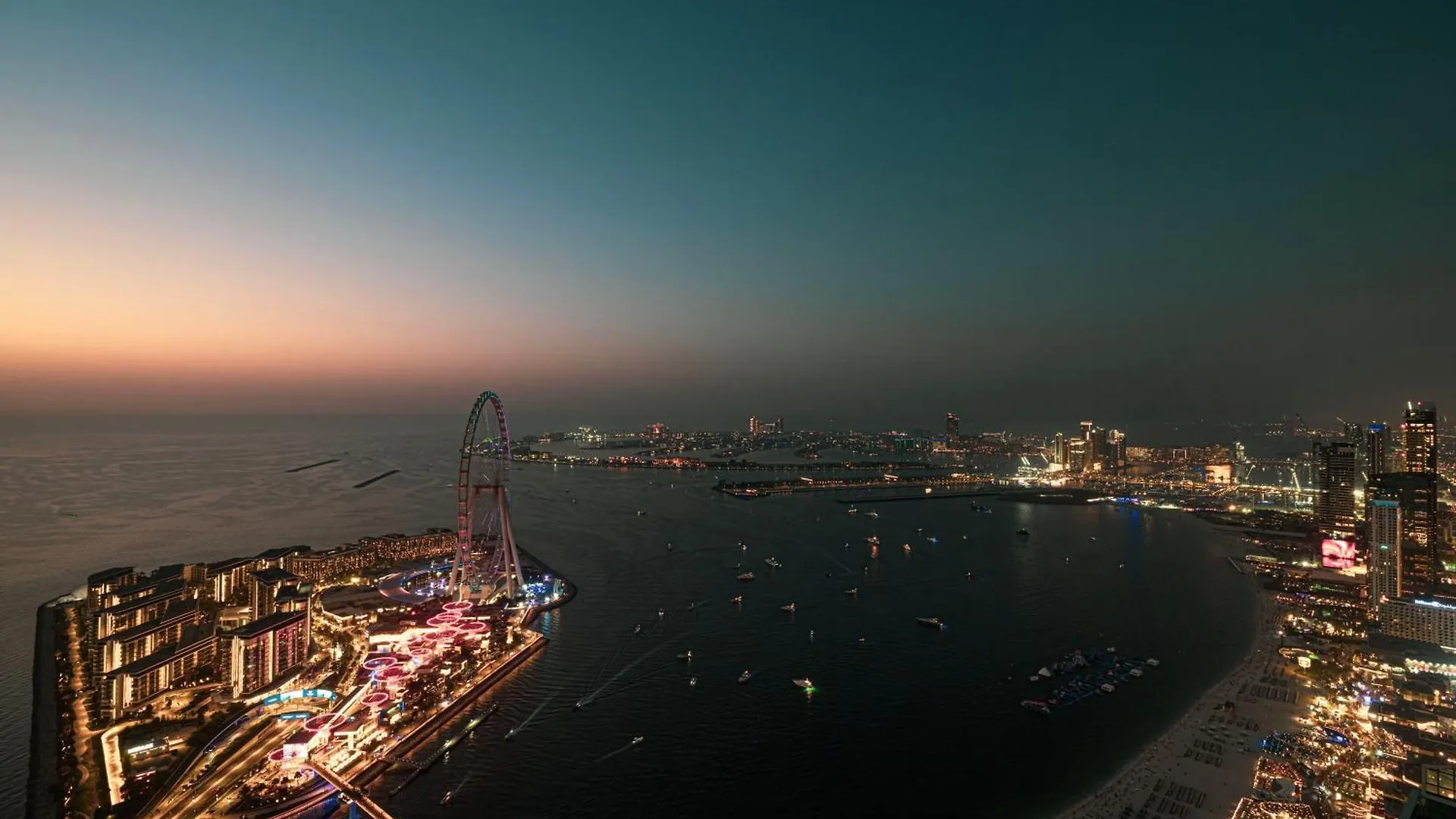 2Br Panoramic Sea Views Address Beach Resort Dubai
