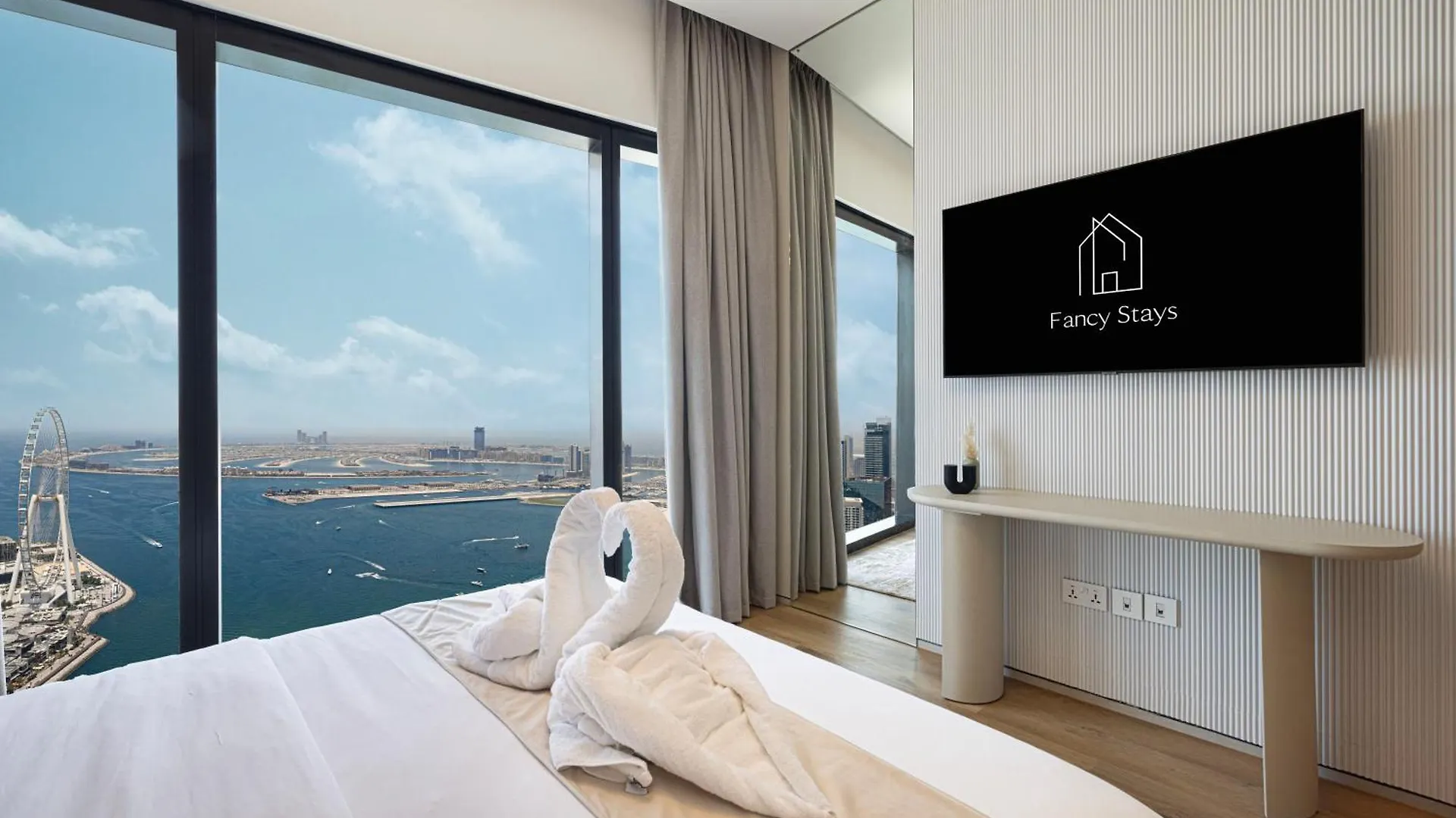 2Br Panoramic Sea Views Address Beach Resort Dubai